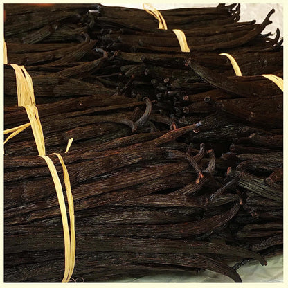 Grade A Ugandan Vanilla Beans – Whole Bulk Vanilla Pods for Baking & Extracts | Non-GMO